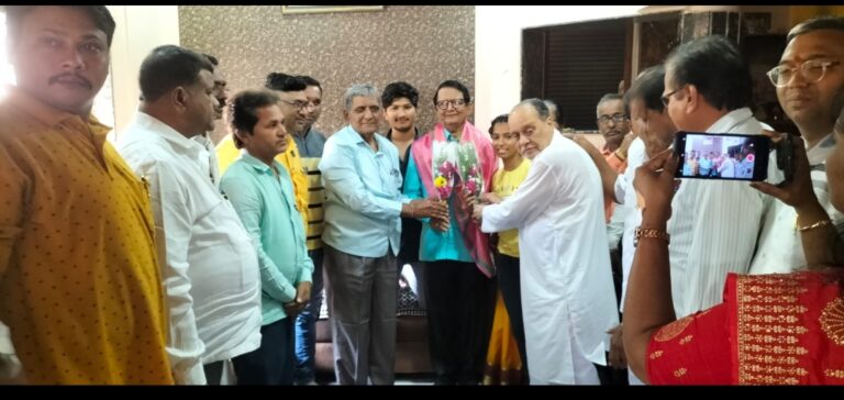 *आस्था महिला मंडळाच्या लाडक्या बहिणींनी केला पत्रकारांचा सन्मान…..!*