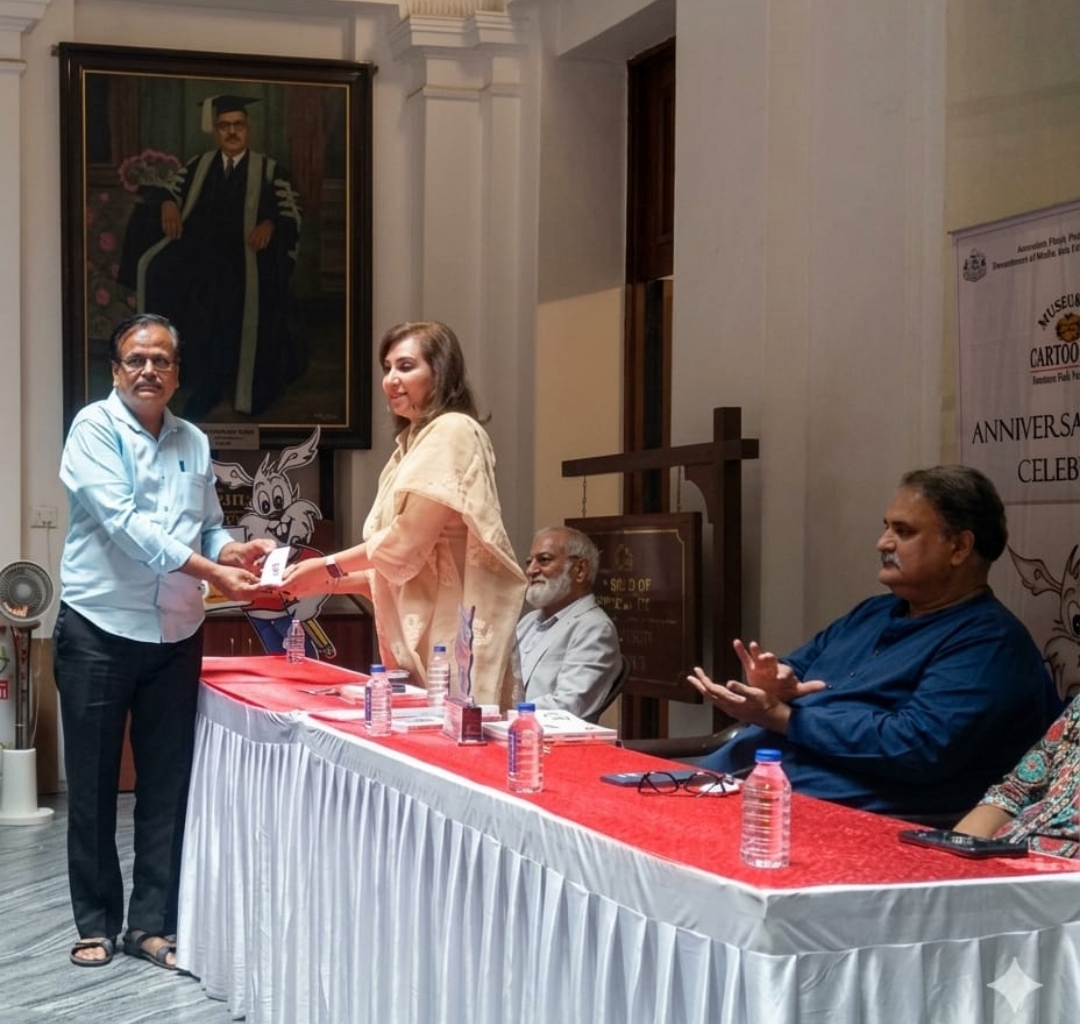 ​ *पुणे विद्यापीठात ‘ म्युझियम ऑफ कार्टून आर्ट ‘ चा चौथा वर्धापन दिन संपन्न, ज्येष्ठ व्यंगचित्रकार शरद महाजन यांचा गौरव……….!*